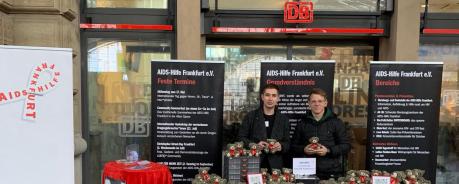 Bärchen-Verkauf am Hauptbahnhof Bärchen-Verkauf am Hauptbahnhof