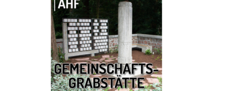 Urnenwand, Stelle und Bäume, Sträucher, Sitzbank