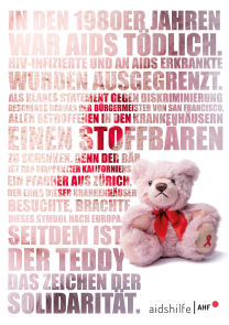 Rosafarbener Teddybär mit Schrift im Hintergrund